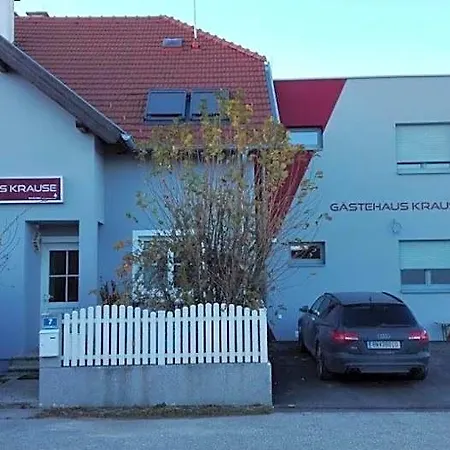 Gaestehaus Krause 3* Trumau